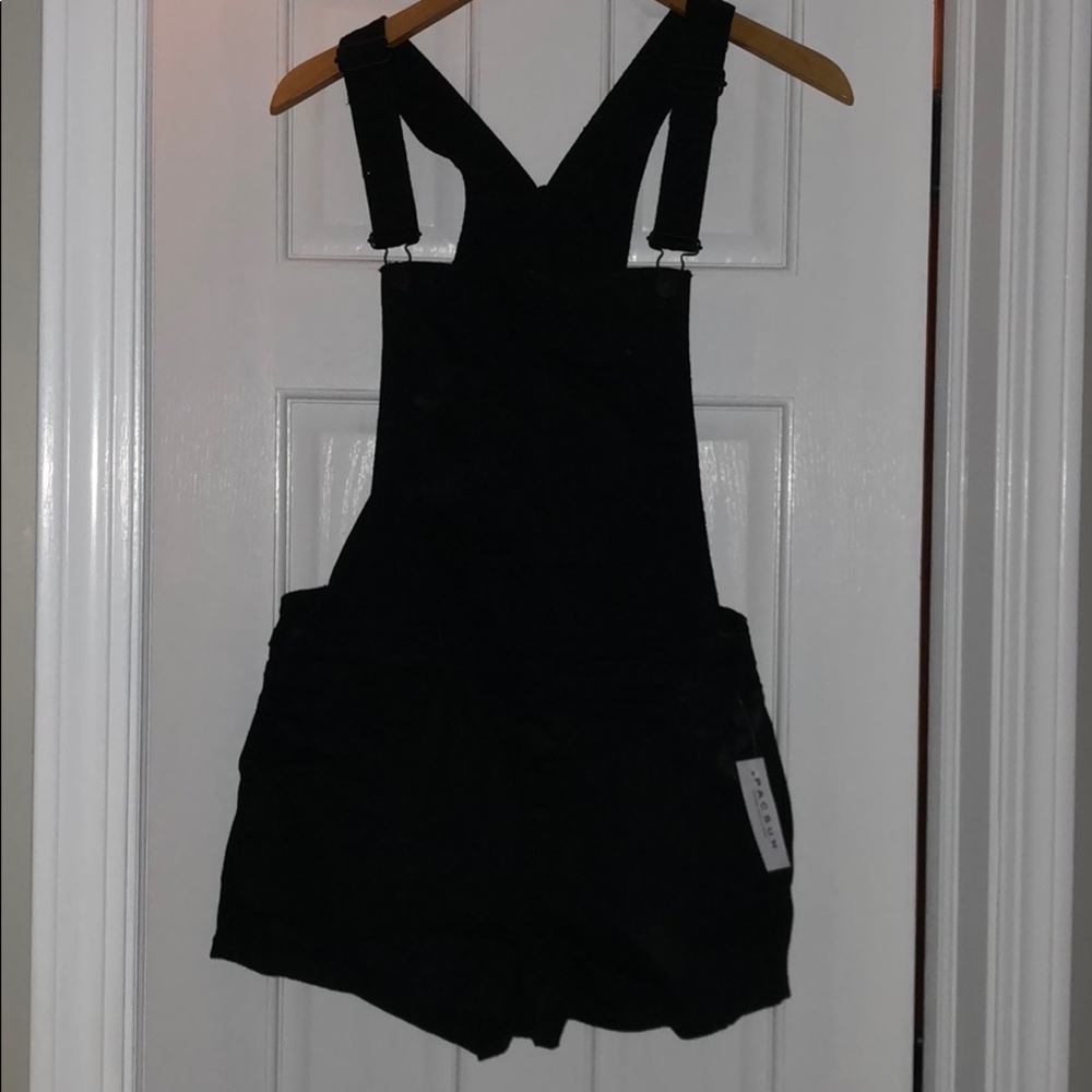 Black overall Jean shorts